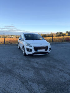 {VENDUE}  Peugeot 3008 2.0 HDI BVA-Hybrid4