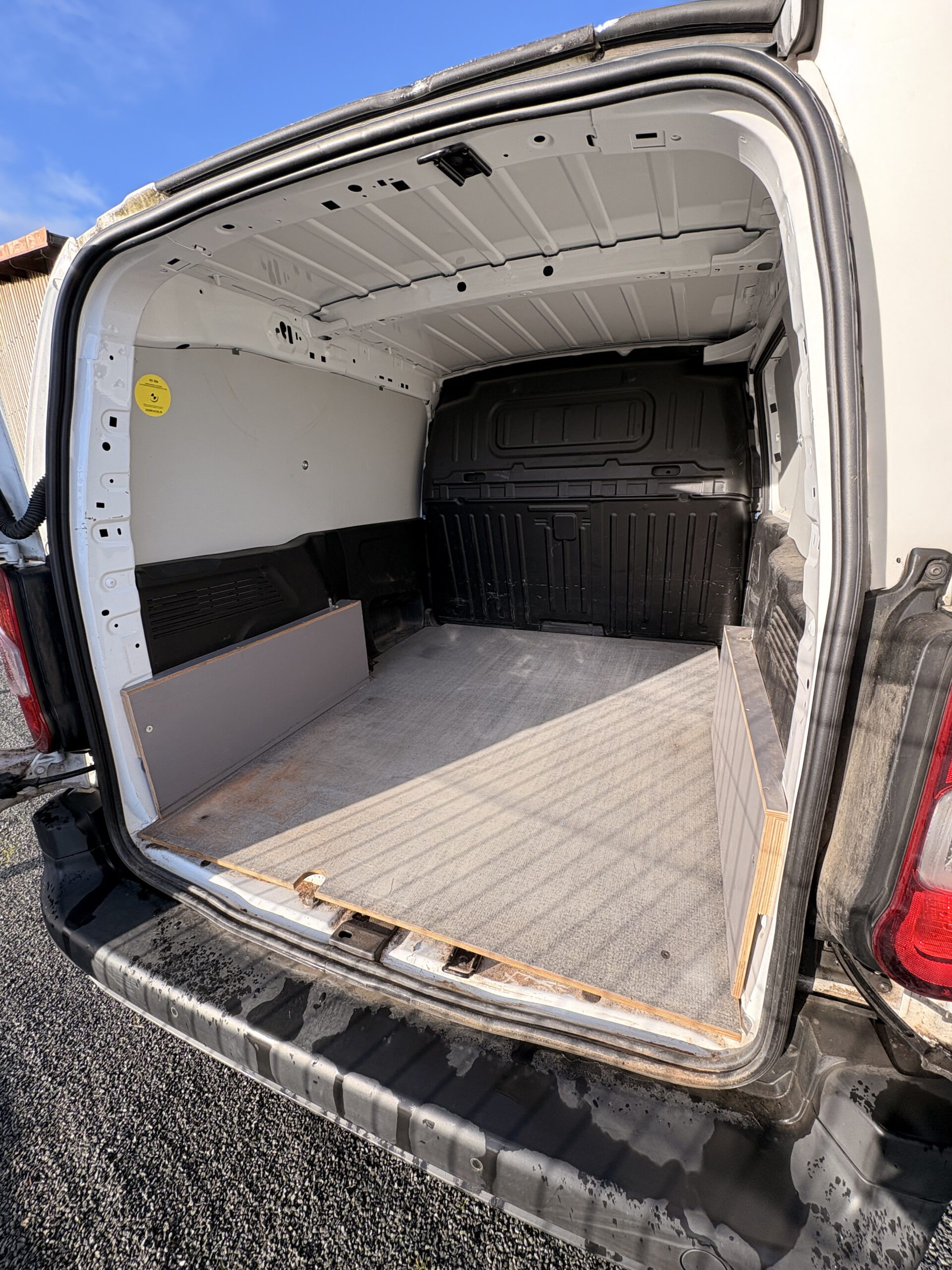 
Citroën Berlingo III 1.5 BlueHDi 75 full									