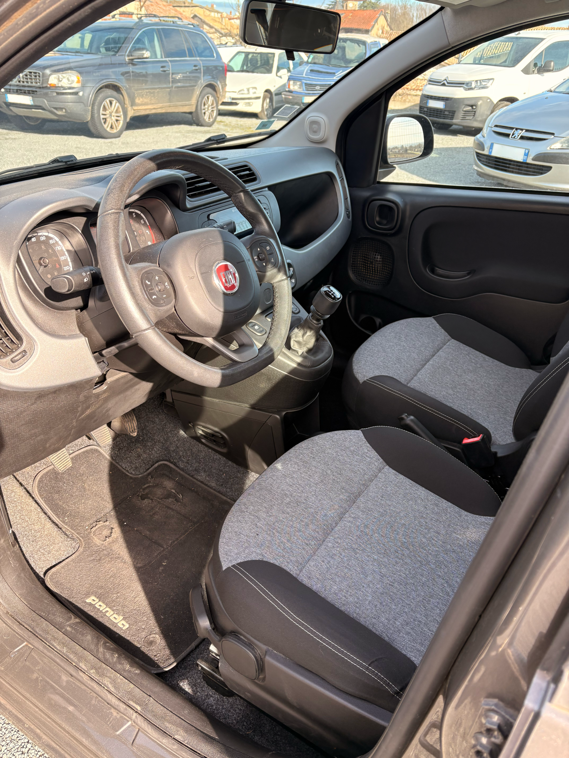 
{VENDUE} Fiat Panda III Stop & Start full									