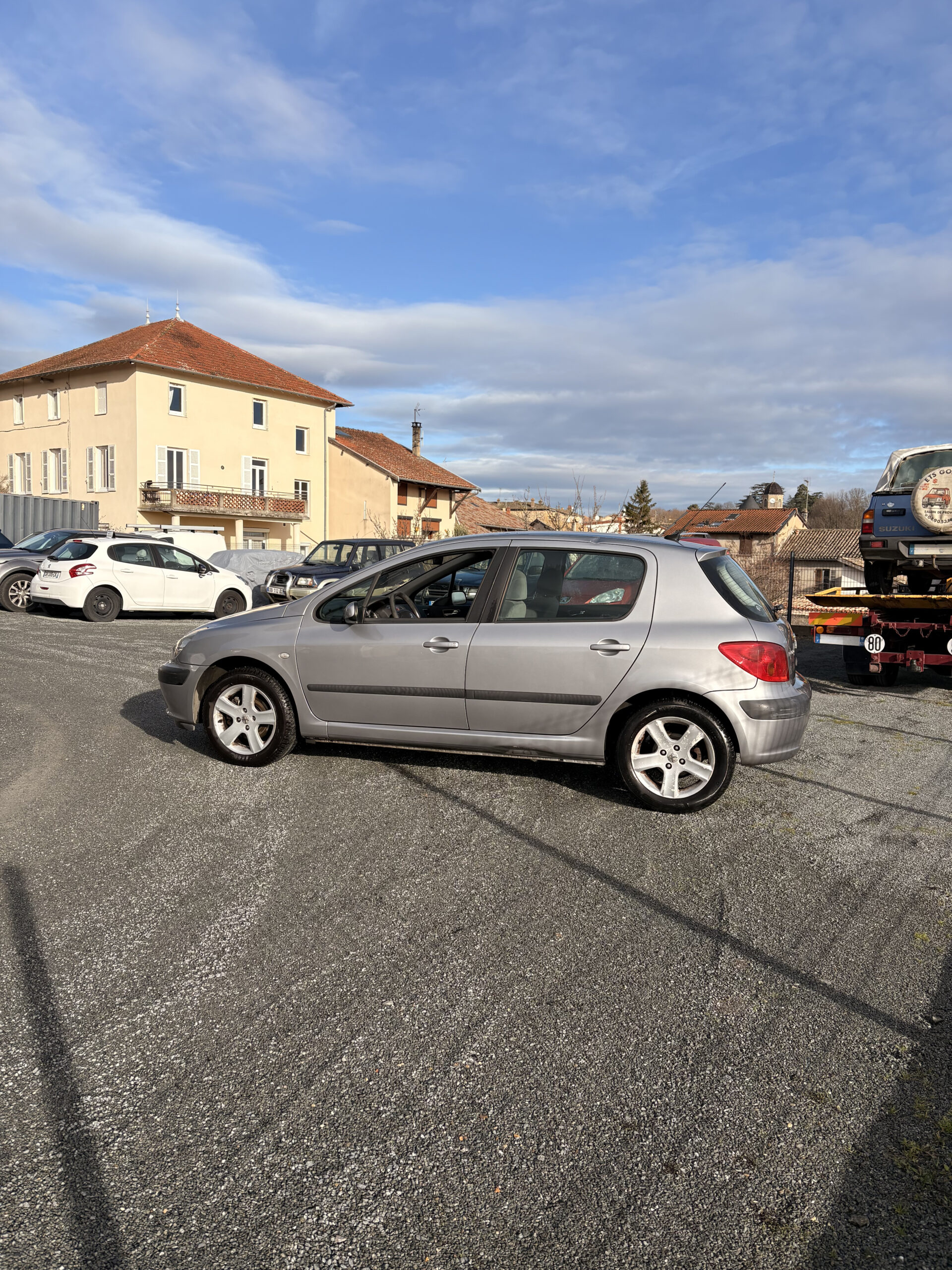 
Peugeot 307 Phase 1 1.6 110CV full									