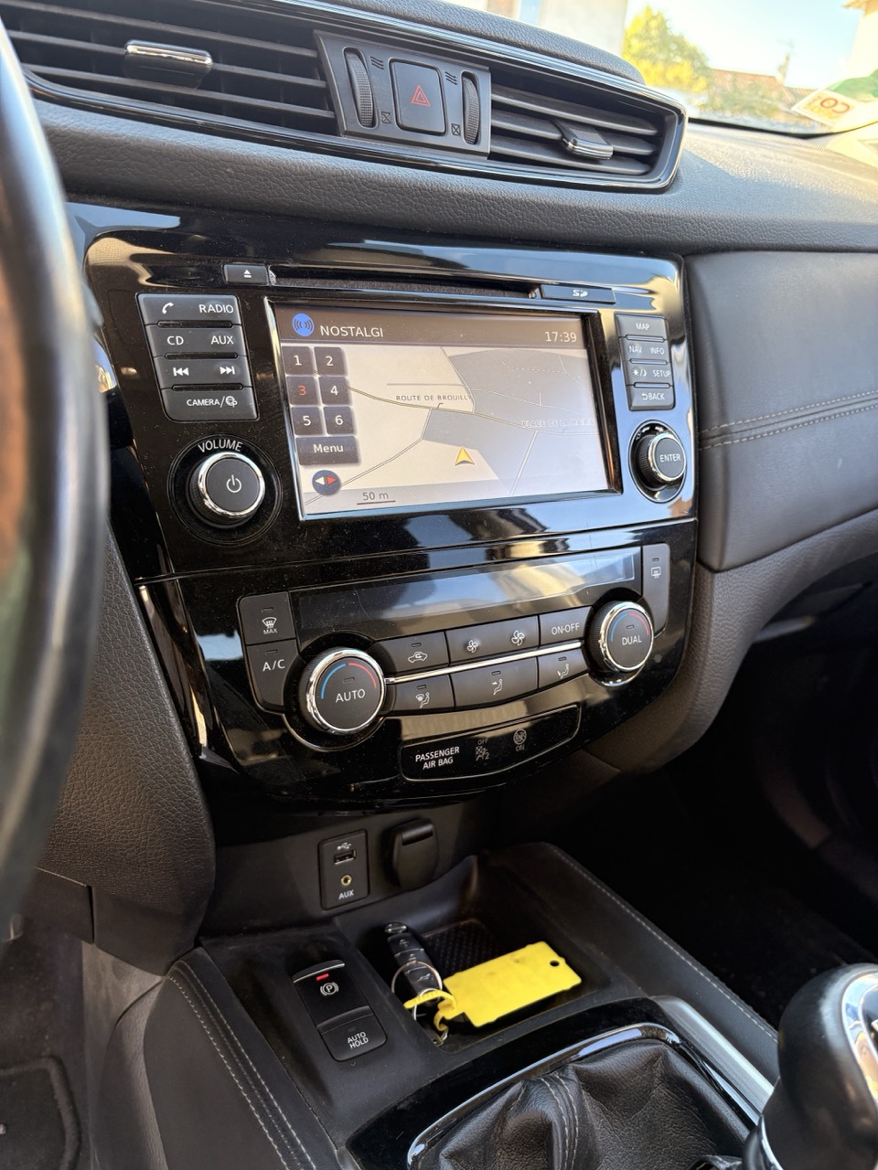 
NISSAN X-TRAIL III N-CONNECTA full									